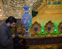 نصب آخرین قطعه از ضریح جدید حضرت عباس(ع) + عکس