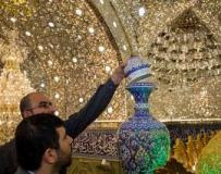 نصب آخرین قطعه از ضریح جدید حضرت عباس(ع) + عکس