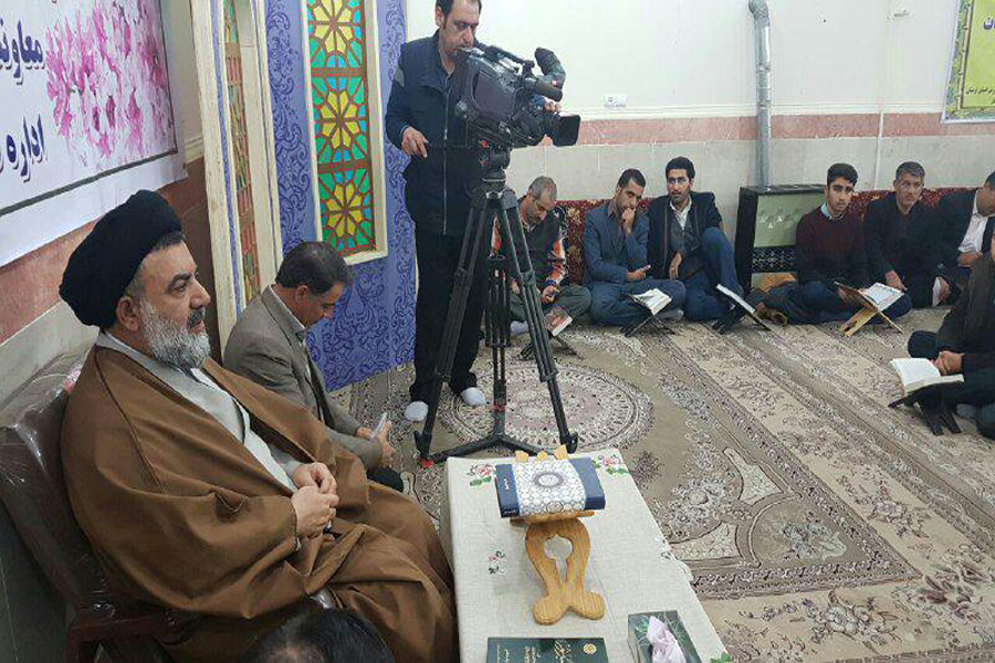 دارالقرآن‌های آموزش و پرورش تقویت شوند