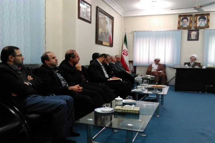 اساتید دانشگاه جزئیات مسائل تربیتی و اخلاق اسلامی را به دانشجویان بیاموزند
