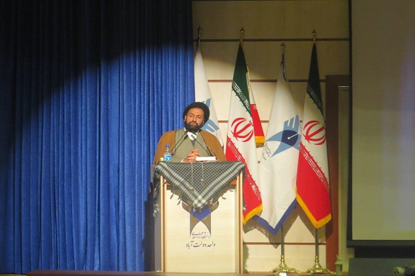 مراسم تجلیل از فعالان قرآنی شهرستان برخوار برگزار شد مراسم تجلیل از فعالان قرآنی شهرستان برخوار برگزار شد