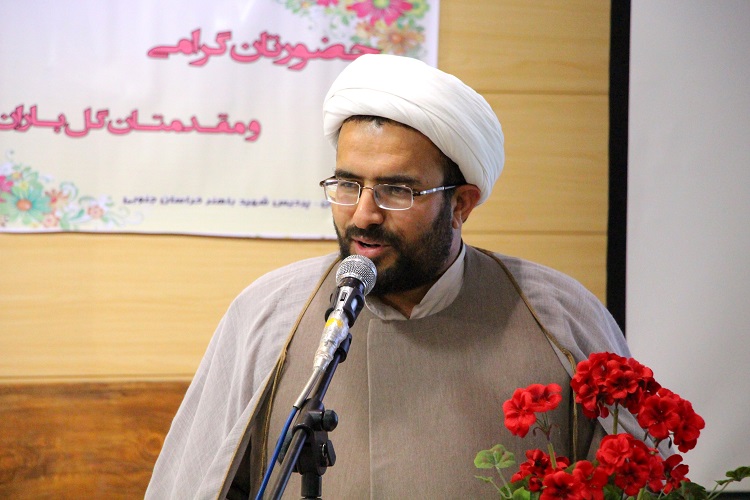 همایش گسترش فرهنگ نماز در دانشگاه فرهنگیان بیرجند