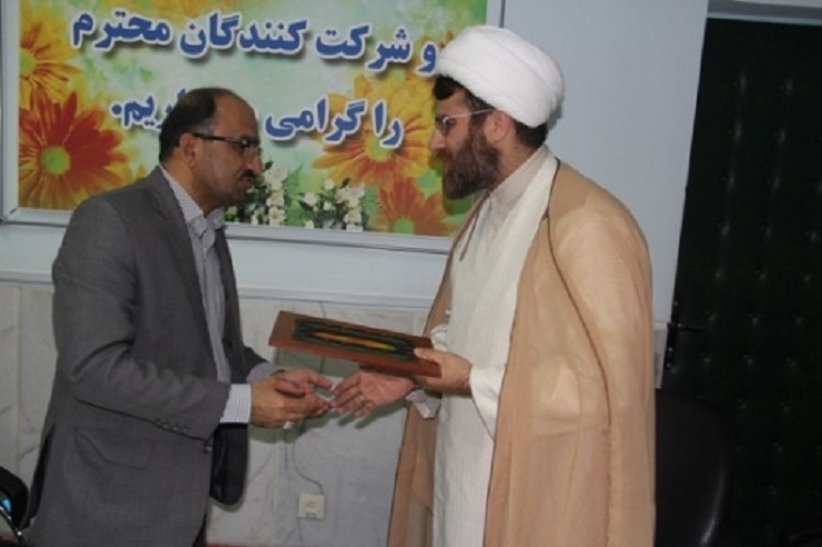 طلاب شیعه و سنی سیستان وبلوچستان سفیر سلامت می‌شوند