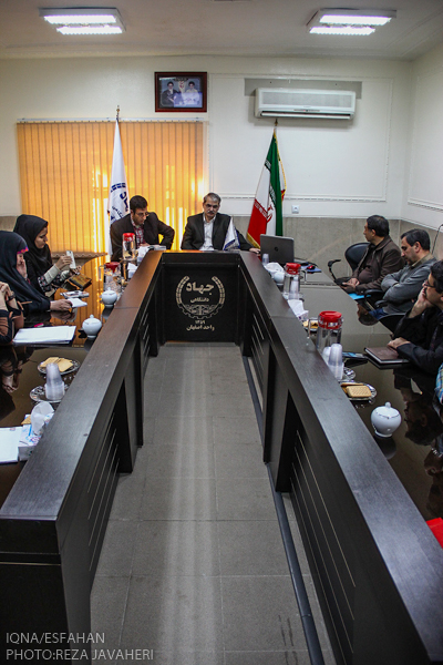 محفل ادبی مثنوی خوانی در معاونت فرهنگی جهاد دانشگاهی اصفهان