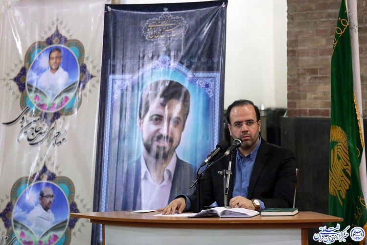 محفل انس با قرآن حرم رضوی به یاد قاریان فقید قرآن محفل انس با قرآن حرم رضوی به یاد قاریان فقید قرآن