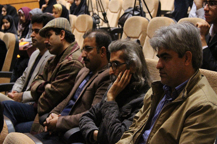 گزارش تصویری اختتامیه جشنواره هنرهای تجسمنی قرآن و عترت لرستان
