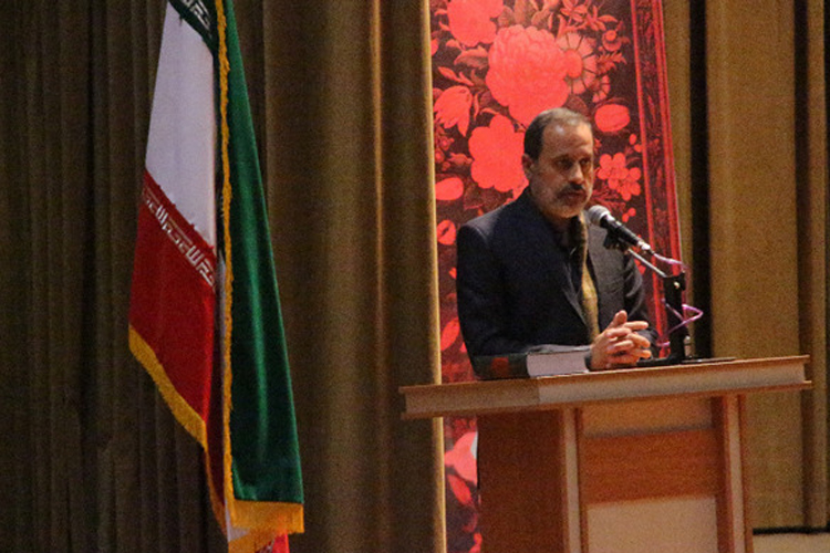 گزارش تصویری اختتامیه جشنواره هنرهای تجسمنی قرآن و عترت لرستان