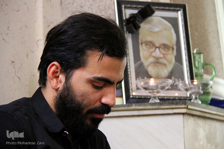 دست نوشته فرزند شهید طالبی برای پدرش دست نوشته فرزند شهید طالبی برای پدرش