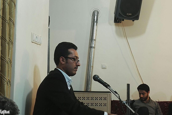 سومین جلسه دور پنجم مقدمانی جشنواره تلاوتهای مجلسی در حسینیه بیت الحسین(ع)