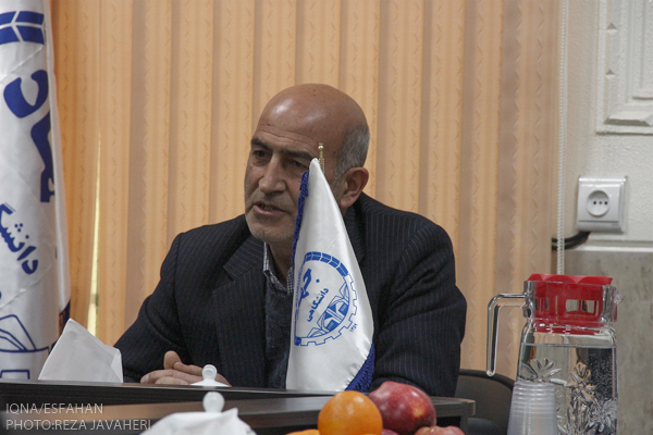 نشست خبری داستان کوتاه زاینده روددر معاونت فرهنگی جهاد دانشگاهی اصفهان برگزارشد.در این نشست رییس جهاد دانشگاهی واحد اصفهان اقای مراثی و معاونت فرهنگی جهاد اقای اسماعیلی ، و اصحاب فرهنگ و رسانه حضور داستند.