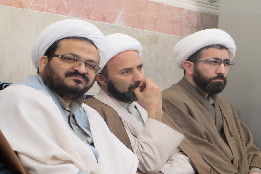 گردهمایی مدیران و دبیران اقامه نماز لرستان + عکس