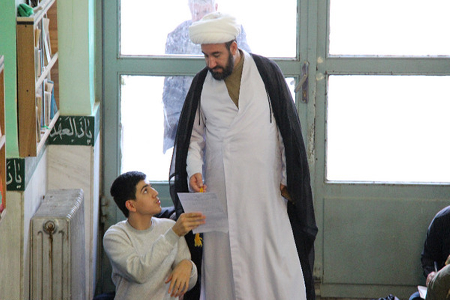 گزارش تصویری برگزاری امتحانات حوزه علمیه کوهدشت