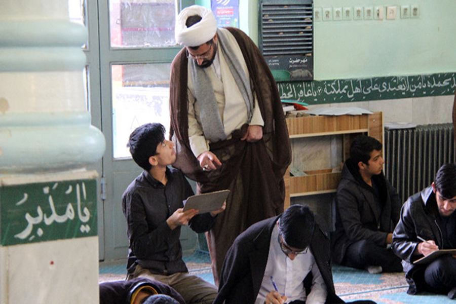 گزارش تصویری برگزاری امتحانات حوزه علمیه کوهدشت
