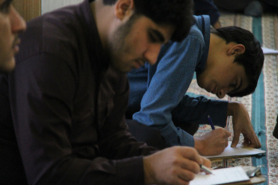 گزارش تصویری برگزاری امتحانات حوزه علمیه کوهدشت