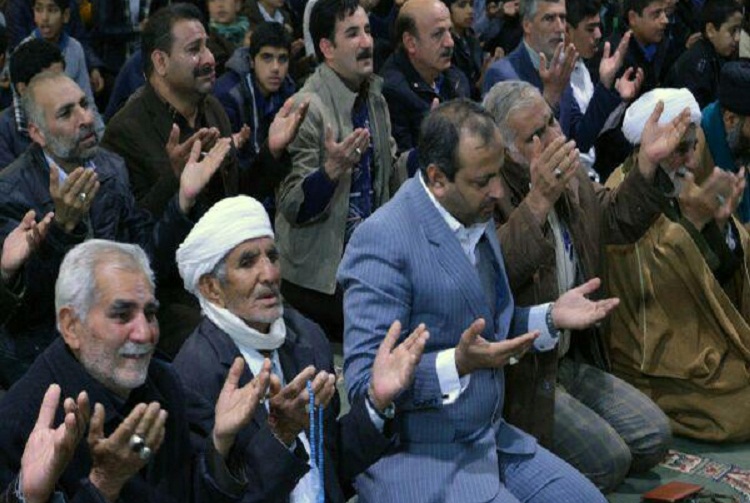نماز باران در زابل اقامه شد نماز باران در زابل اقامه شد