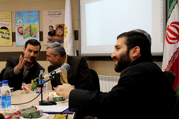 علی اکبر احمدی سرپرست کتابخانه‌های عمومی استان مرکزی شد+عکس