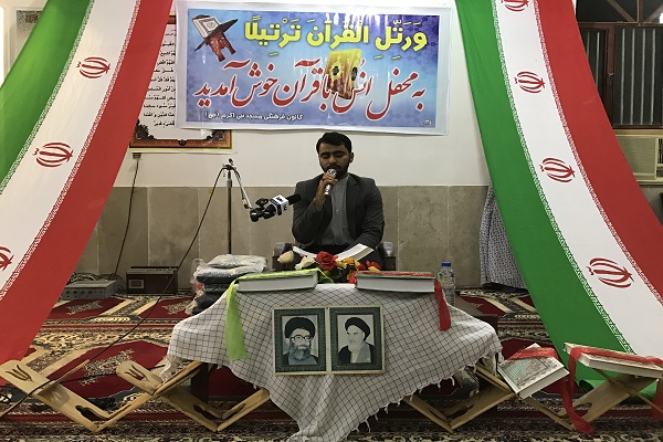 استقبال با شکوه روستائیان از گروه قرآنی اعزامی به هرمزگان