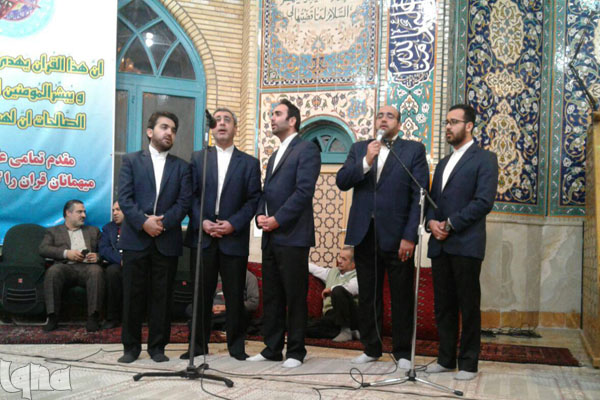 محفل قرآنی در مسجد امام علی(ع) غرب تهران محفل قرآنی در مسجد امام علی(ع) غرب تهران