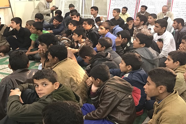 برپایی محفل انس با قرآن در خمینی شهر بشاگرد برپایی محفل انس با قرآن در خمینی شهر بشاگرد