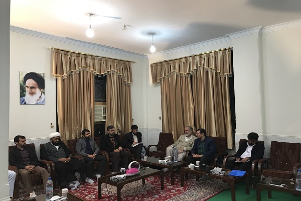 هم اندیشی جهادگران قرآنی با نخبگان بشاگرد / این دیار قرآنی را دریابید هم اندیشی جهادگران قرآنی با نخبگان بشاگرد / این دیار قرآنی را دریابید