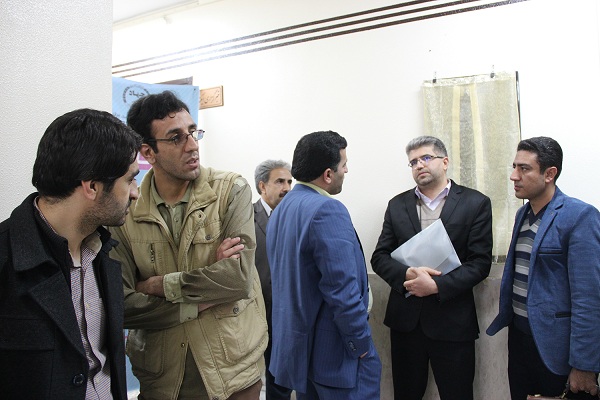 رونمایی از کتیبه شهیدسرمدی در معاونت فرهنگی جهاددانشگاهی واحد اصفهان