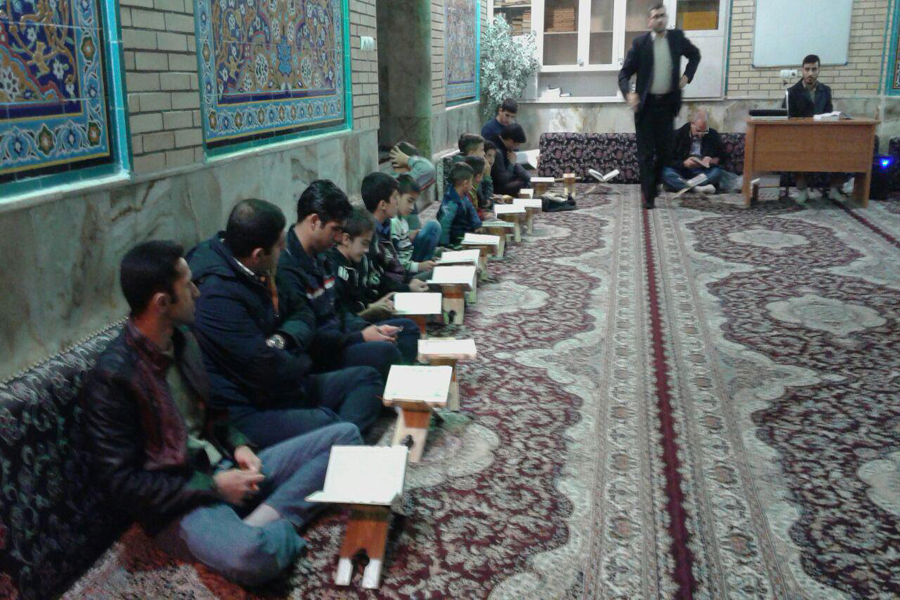برگزاری کرسی تلاوت قرآن در مسجد دولتشاهی خرم‌آباد
