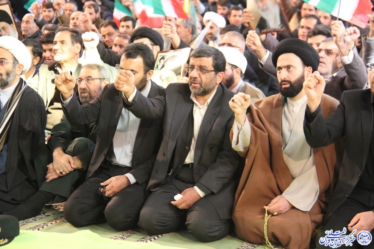 همایش بررسی ابعاد فتنه‌ نانجیبان و حماسه نهم دی در چهارمحال و بختیاری