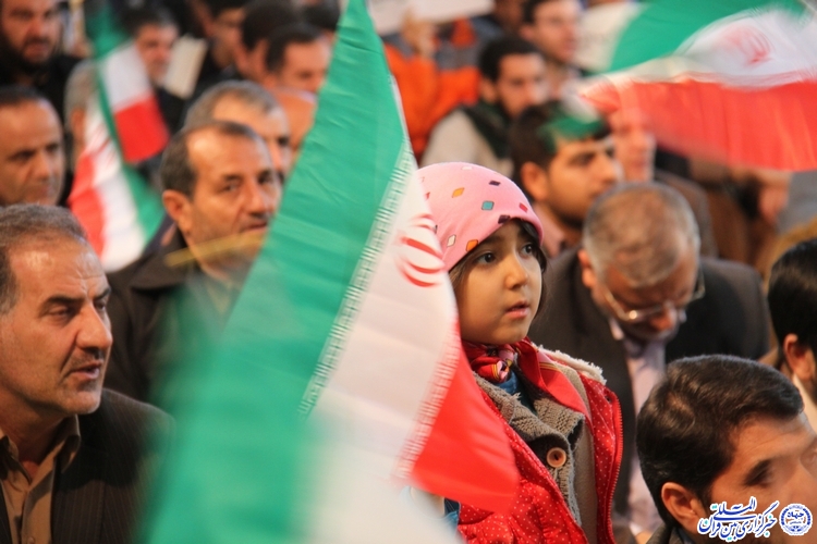 همایش بررسی ابعاد فتنه‌ نانجیبان و حماسه نهم دی در چهارمحال و بختیاری