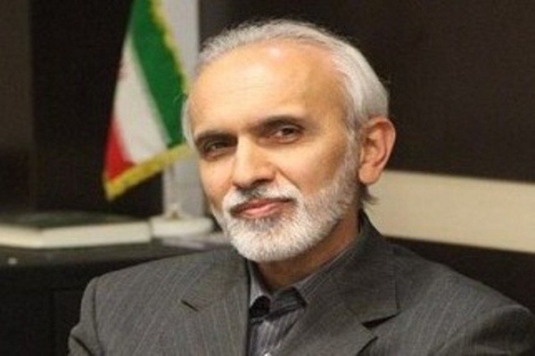 تجلیل از پژوهشگران فرهنگ و هنر گلوگاه در ساری