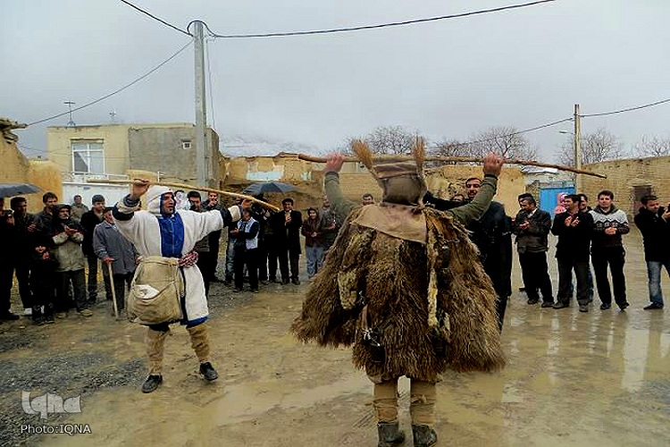 آئین معنوی کوسه ناقالی در خان‌آباد خمین برگزار شد