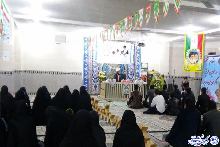 برگزاری محفل «انس با قرآن» در دانشکده علوم قرآنی میبد+عکس