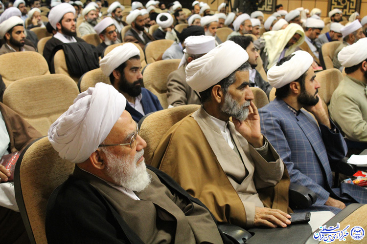 همایش «همگرایی علمای اسلام در برابر خطرات تکفیر»- بیرجند همایش «همگرایی علمای اسلام در برابر خطرات تکفیر»- بیرجند