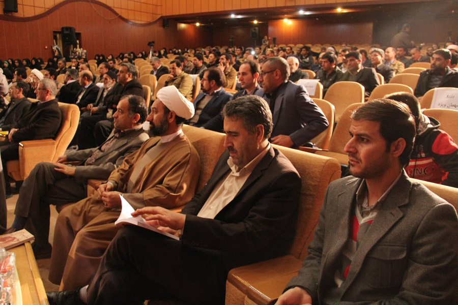 گزارش تصویری یادواره شهدای قرآنی لرستان