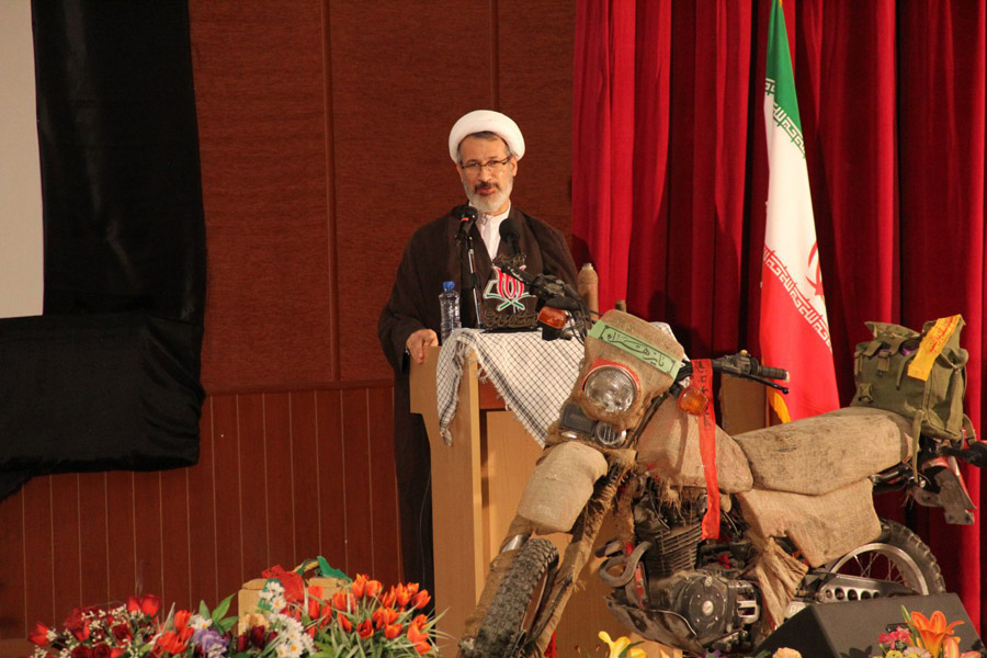 گزارش تصویری یادواره شهدای قرآنی لرستان