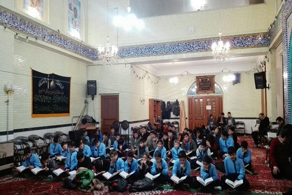 محفل انس با قرآن از سوی دارالقرآن حسین بن علی(ع) تبریز برگزار شد محفل انس با قرآن از سوی دارالقرآن حسین بن علی(ع) تبریز برگزار شد