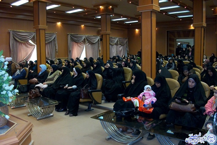 نشست مدیران و کارکنان مؤسسات درخصوص بررسی مشکلات مؤسسات نشست مدیران و کارکنان مؤسسات درخصوص بررسی مشکلات مؤسسات