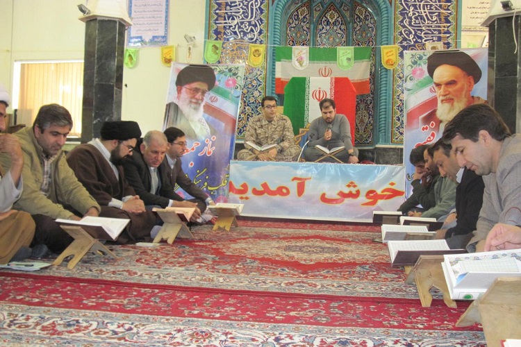 برپایی محفل انس با قرآن کریم در دالاهو