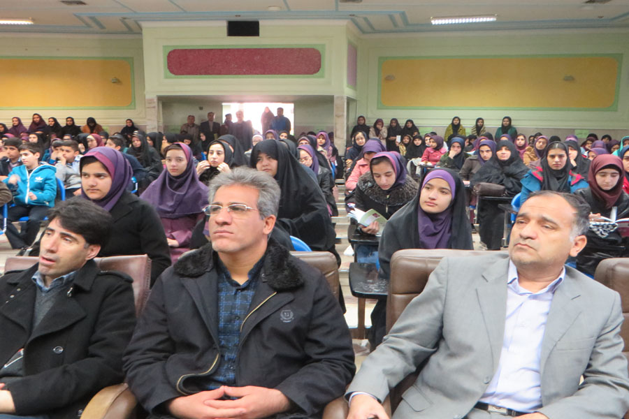 گزارش تصویری مسابقات قرآن دانش‌آموزی خرم‌آباد
