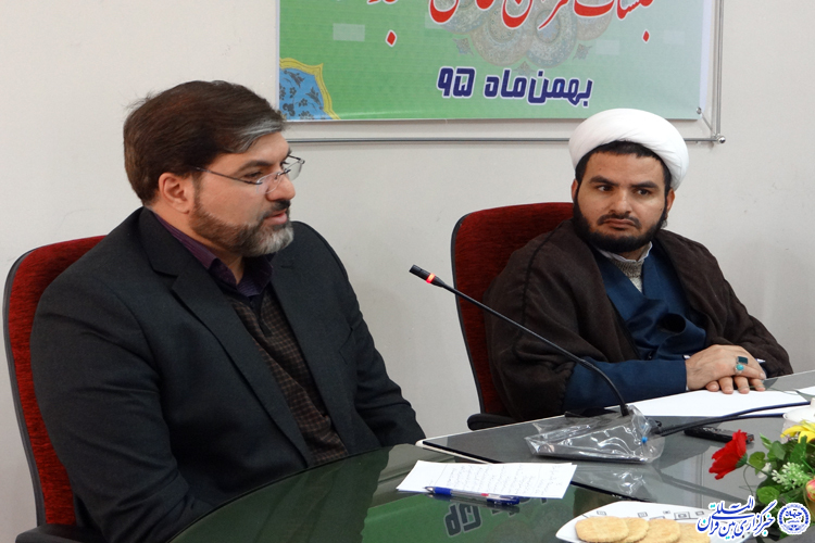 نشست هماهنگی جلسات قرآن خانگی مسجد محور برگزار شد + عکس