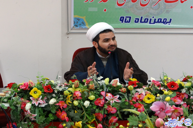 نشست هماهنگی جلسات قرآن خانگی مسجد محور برگزار شد + عکس