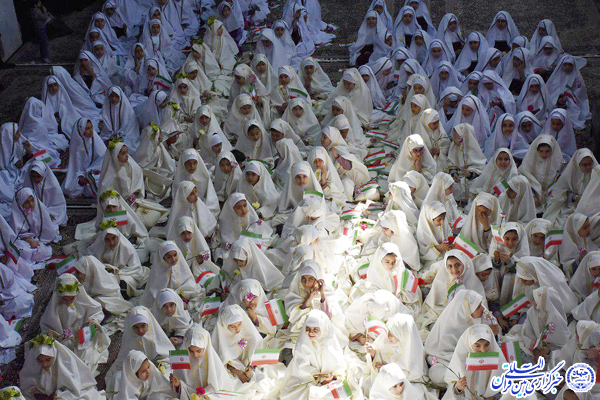 برگزاری «جشن بندگی» در شاهدیه یزد+عکس
