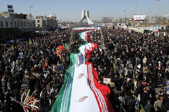 راهپیمایان 22 بهمن تحت پوشش بیمه قرار گرفتند