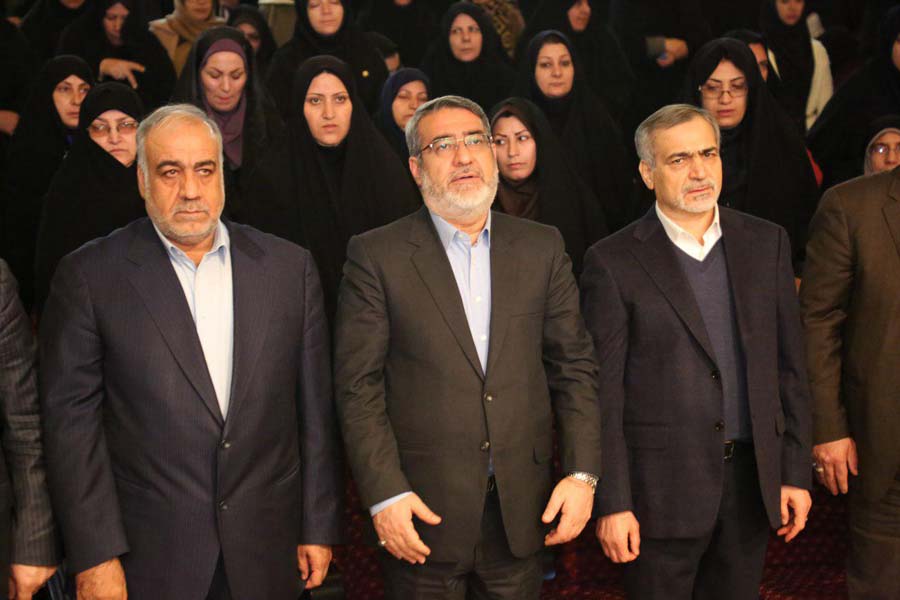 ضرورت استفاده از ظرفیت بانوان در حوزه اقتصاد مقاومتی