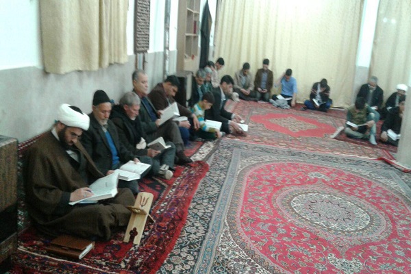 حضور قاریان ممتاز در محفل قرآنی مؤسسه«آل یس» حضور قاریان ممتاز در محفل قرآنی مؤسسه«آل یس»