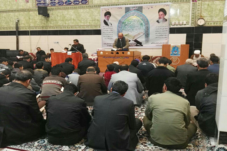 برگزاری مراسم «شبی با قرآن» در کوهدشت + عکس