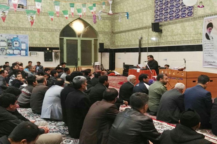 برگزاری مراسم «شبی با قرآن» در کوهدشت + عکس