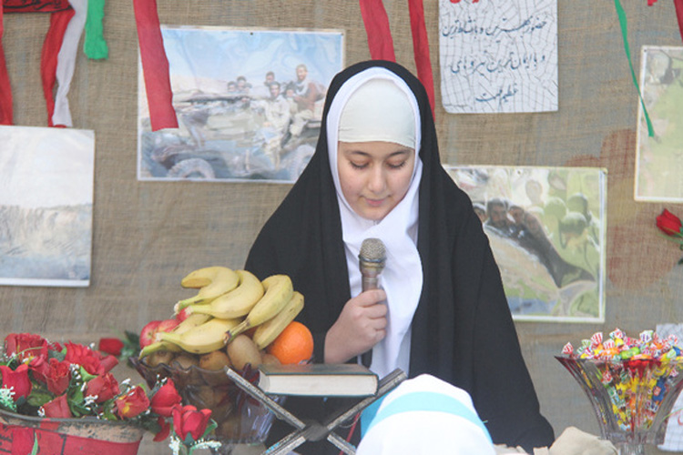 گزارش تصویری جشن «انقلاب اسلامی» در مدرسه بهشت کودک کوهدشت
