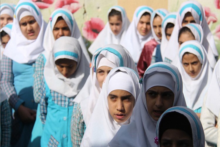گزارش تصویری جشن «انقلاب اسلامی» در مدرسه بهشت کودک کوهدشت