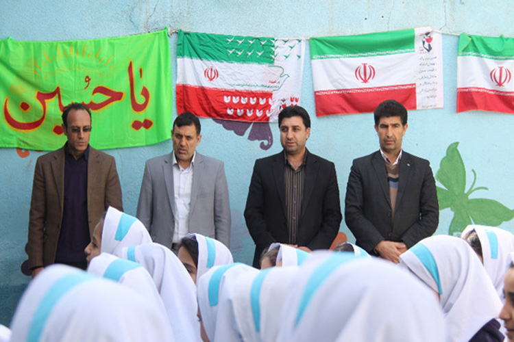 گزارش تصویری جشن «انقلاب اسلامی» در مدرسه بهشت کودک کوهدشت