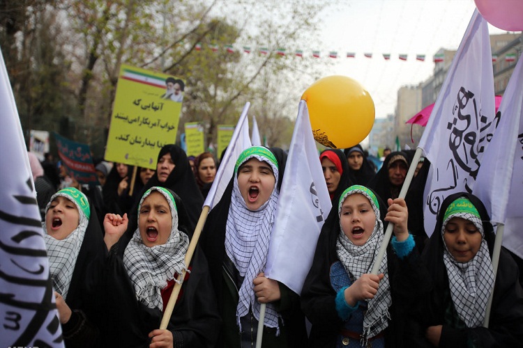 طنین فریاد «مرگ بر آمریکا» در راهپیمایی 22 بهمن آذربایجانشرقی + تصاویر طنین فریاد «مرگ بر آمریکا» در راهپیمایی 22 بهمن آذربایجانشرقی + تصاویر